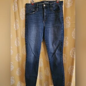 Universal Thread Skinny Jeans